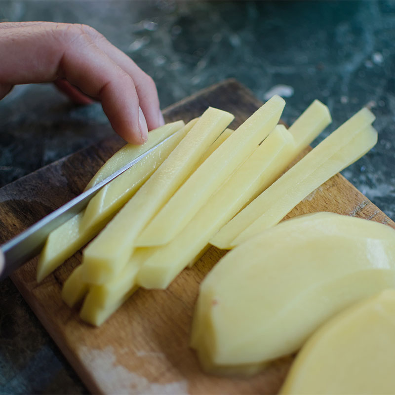 Portion-de-frites-maison Portion de frites maison cuites dans de la graisse de bœuf<br />